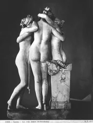 Three Graces